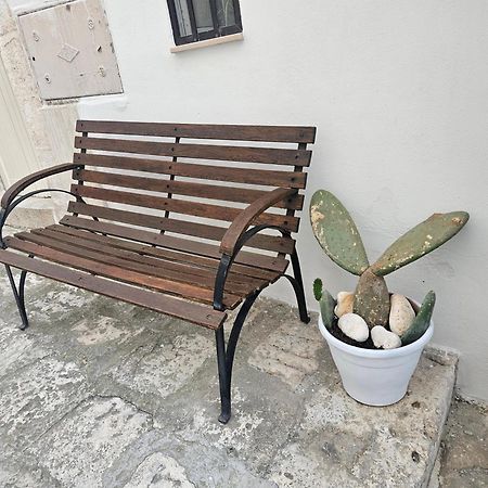 אוסטוני Romantic Miniloft מראה חיצוני תמונה